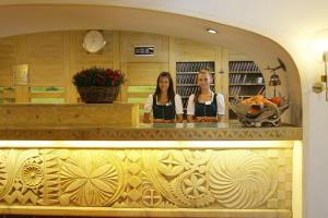 Hosté ubytování Hotel Steffani + 37 fotografií