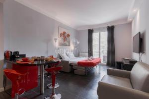 Posedenie v ubytovaní Palais Miramar - Suite & B31 - Croisette Emplacement Unique - 20M Plage - WIFI - Clim