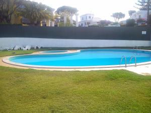 The swimming pool at or close to Ferias Vilamoura