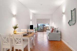 Dining area sa apartment