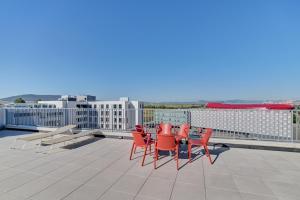 Balkón nebo terasa v ubytování Home and CoLiving Pamplona