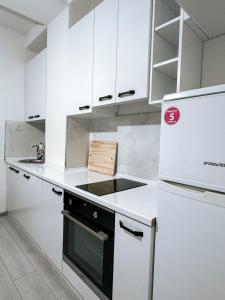 Luxury apartment 3 Struga tesisinde mutfak veya mini mutfak