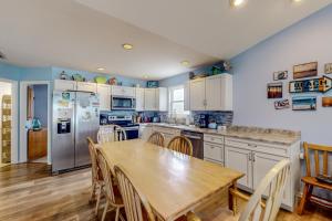 Gallery image of Beach Mountain in Surf City