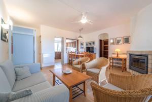 Χώρος καθιστικού στο Apartamento T2 Sao Rafael