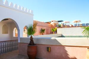 Balkón nebo terasa v ubytování Riad El Morocco Hotel