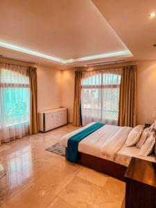 Cama ou camas em um quarto em Private Room Villa Dubai