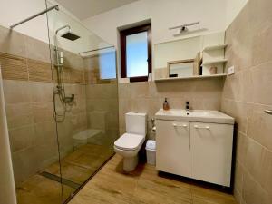 Tündér Farm 8420 Zirc, Esterházy utca 18. kép - 2