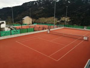 Tennis- og/eða veggtennisaðstaða á Apart Schlatter eða í nágrenninu