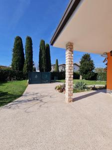 Vonkajšia záhrada v ubytovaní Villa Elisea