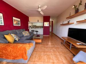 Μια τηλεόραση ή/και κέντρο ψυχαγωγίας στο OBSIDIAN Brisas de Adeje