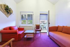 Χώρος καθιστικού στο Hotel Sucevic Garni