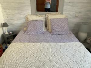 Posteľ alebo postele v izbe v ubytovaní Villa ensoleillée à Bretteville-sur-Ay avec piscine privée