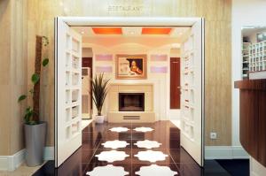 Foto de la galería de Garni Hotel Crystal en Kraljevo