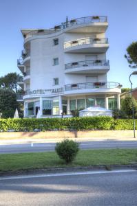 Budova, kde se hotel nachází
