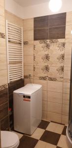 Koupelna v ubytování Apartament Royal Capital Towers Klimatyzacja & Prywatny Parking & Bezkontaktowe Zameldowanie & Balkon + 109 fotografií