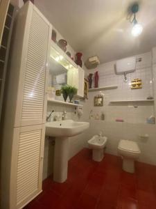 Phòng tắm tại B&B Fuori Dai Coppi - Bologna