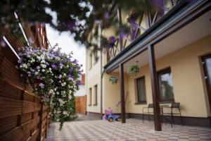 Budova, v ktorej sa ubytovanie bed & breakfast nachádza