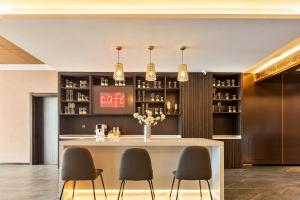 Foto sihtkohas Harbin asuva majutusasutuse HomeInn Selection Harbin Central Street Sophia Church galeriist