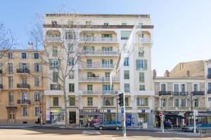 Bygningen som lejligheden ligger i