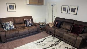 Spacious home, by Headingley Stadium, LGI, Leeds Arena, and the University of Leeds的休息区