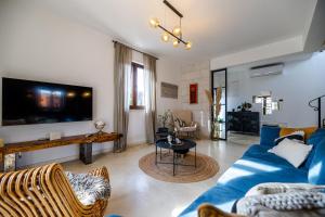 Posezení v ubytování House "Mediterrian spirit" with jacuzzi in Zadar