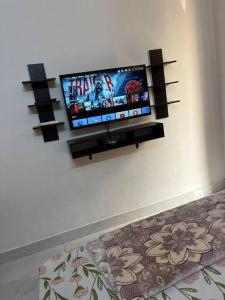 En TV eller et underholdningssystem på La Residence