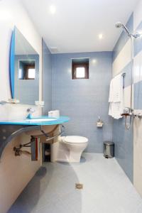 Ванна кімната в Yovina House Zheravna