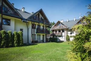 Zahrada ubytování VisitZakopane - Ibiza Apartment