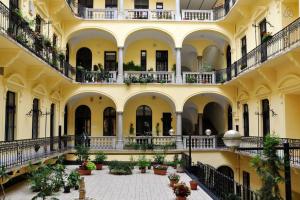 Fotografie z fotogalerie ubytování Charming Art Deco Flat v Budapešti