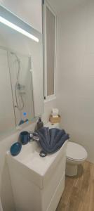 Łazienka w obiekcie Touch My Heart Malaga City center apartment BY NAMASTE ELITE