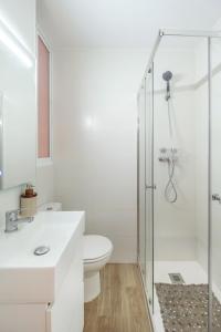 Łazienka w obiekcie Touch My Heart Malaga City center apartment BY NAMASTE ELITE