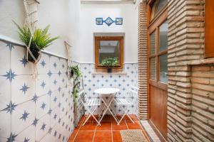 Zdjęcie z galerii obiektu Touch My Heart Malaga City center apartment BY NAMASTE ELITE w Maladze