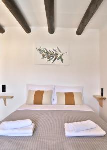 A bed or beds in a room at ELIA apartment-Sitia-Sandali