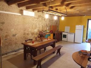 Kuchyň nebo kuchyňský kout v ubytování Chambres d'hôtes Les cabris + 23 fotografií