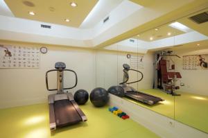 Gimnasio o equipamiento deportivo en Garni Hotel Crystal