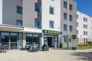 Byggingin sem hótelið er í