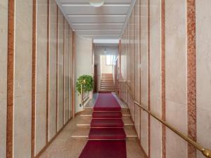 Foto dalla galleria di Xenia Apartments - Newly renovated apartment a Milano