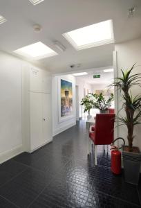 Un lugar para sentarse en Garni Hotel Crystal