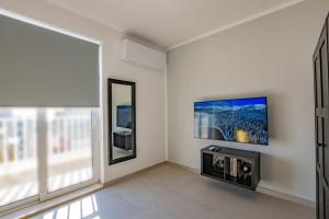 Televisor o centre d'entreteniment de BlissNest