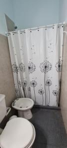 Ένα μπάνιο στο Cómoda Casa en ciudad de la Punta; San Luis +15 φωτογραφίες