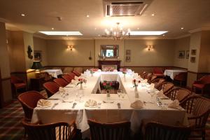 Posezení v ubytování Strathburn Hotel Inverurie by Compass Hospitality