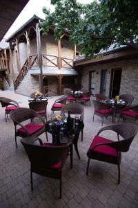 Rõdu või terrass majutusasutuses Boutique Living Hotel