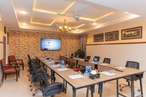 Fotografie z fotogalerie ubytování The nexus Hotel Apartments v destinaci Péšávar + 13 fotografií