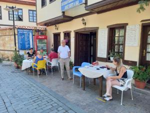 Hosté ubytování Dedehan Pansiyon