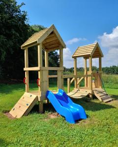 Φωτογραφία από το άλμπουμ του Finest Retreats - Nether Burrows Farm σε Ashbourne