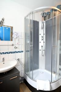Ein Badezimmer in der Unterkunft Self check in City Hostel Nordstern