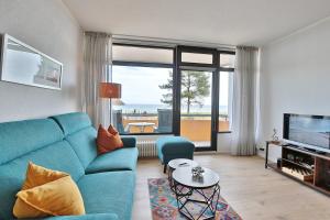 TV a/nebo společenská místnost v ubytování Berliner Hof Berliner Hof Appartement 116