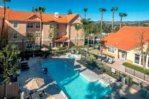 an overhead view of a swimming pool at a hotel at Residence Inn Anaheim Hills Yorba Linda in Anaheim