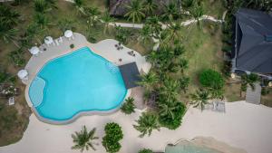 Bazén v ubytování Mangodlong Paradise Beach Resort nebo v jeho okolí + 26 fotografií