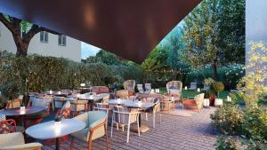 Zahrada ubytování Radisson RED Berlin Kudamm